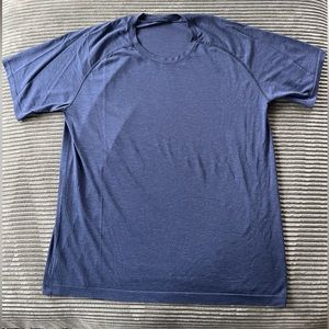 Men Lululemon Metal Vent Tech Short Sleeve size XL Navy